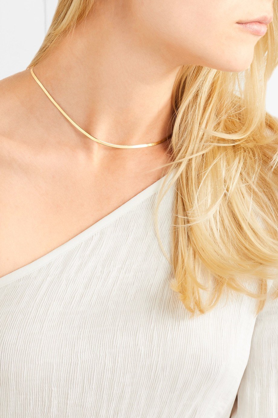 Herringbone 10-karat gold necklace (5)